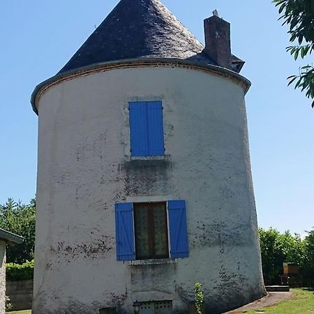 Tour De Bablou - Insolite Allouis Exteriör bild