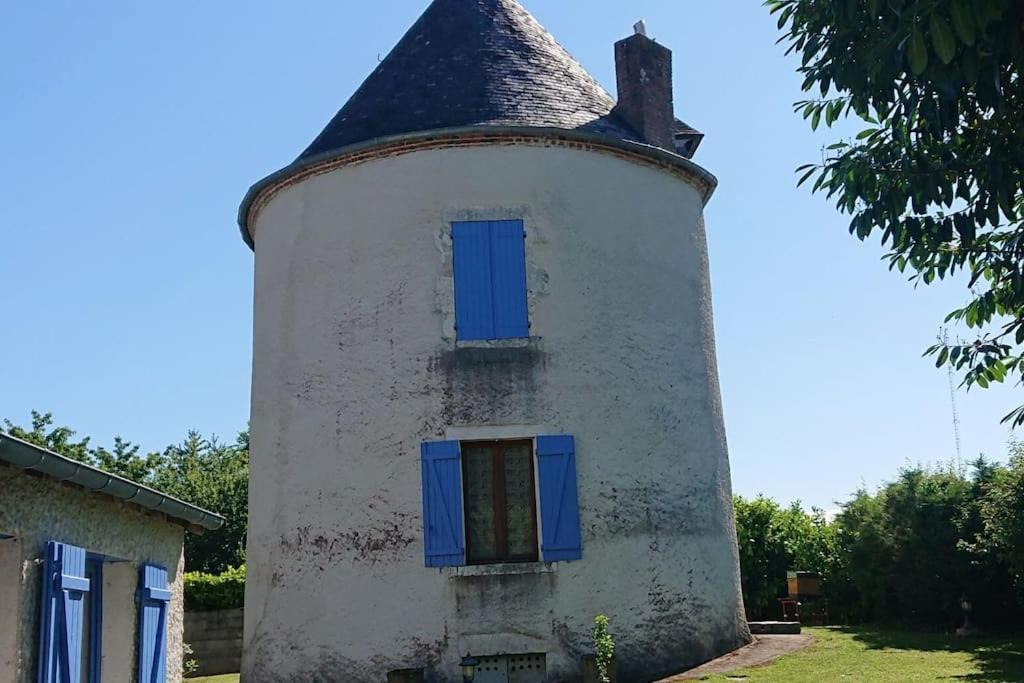 Tour De Bablou - Insolite Allouis Exteriör bild